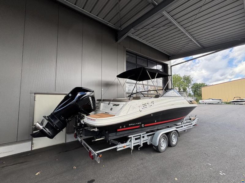 Bayliner VR 6 COE