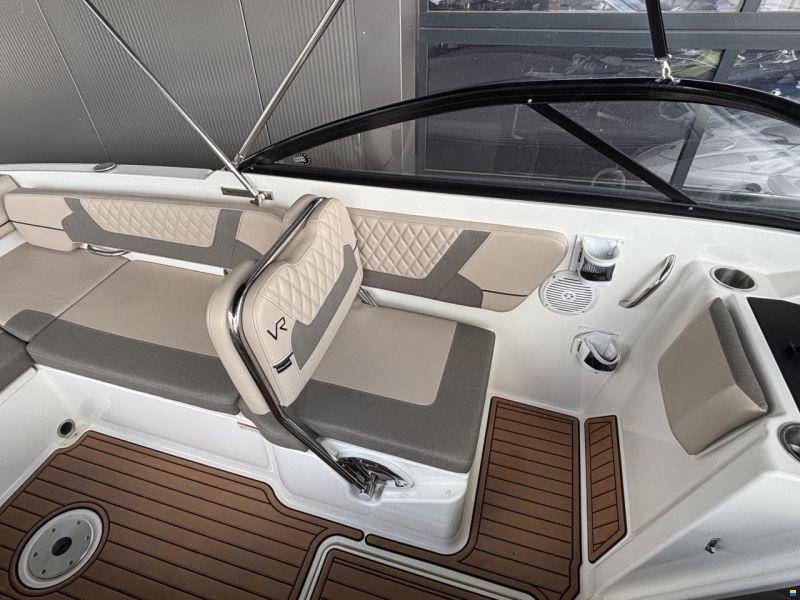 Bayliner VR 6 COE