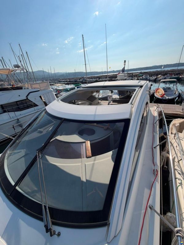 Jeanneau Prestige 30S