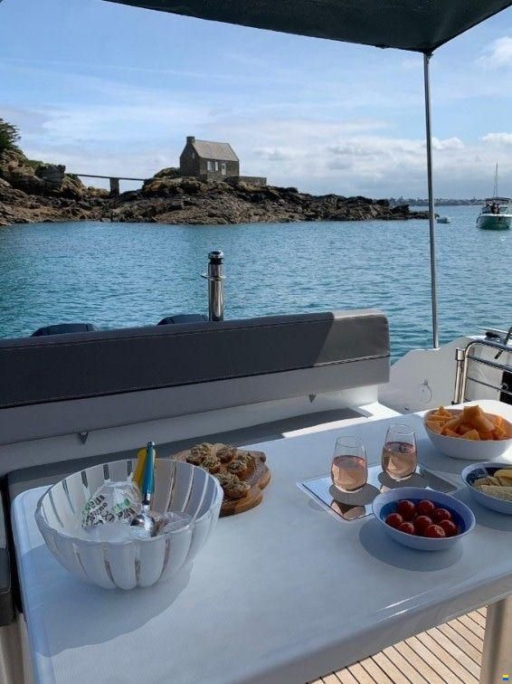 Jeanneau CAP Camarat 9.00 WA