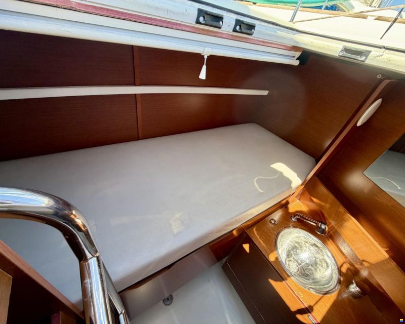 Beneteau Oceanis 51.1