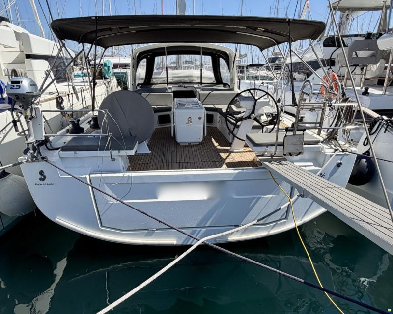 Beneteau Oceanis 51.1