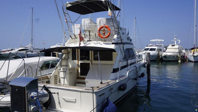 Bertram Yacht Bertram 37 Convertible