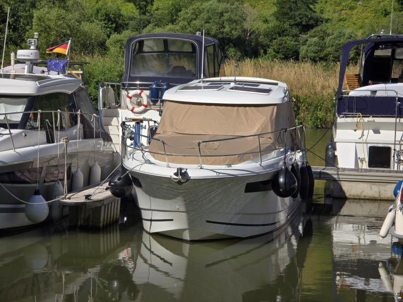 Jeanneau Merry Fisher 855