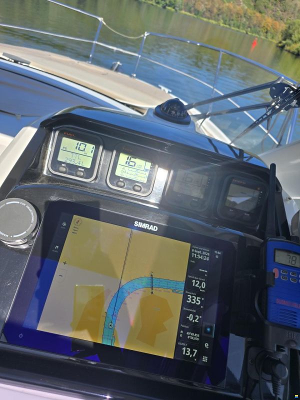 Jeanneau Merry Fisher 855
