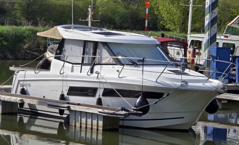 Jeanneau Merry Fisher 855