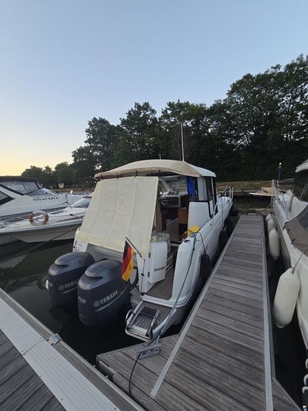 Jeanneau Merry Fisher 855