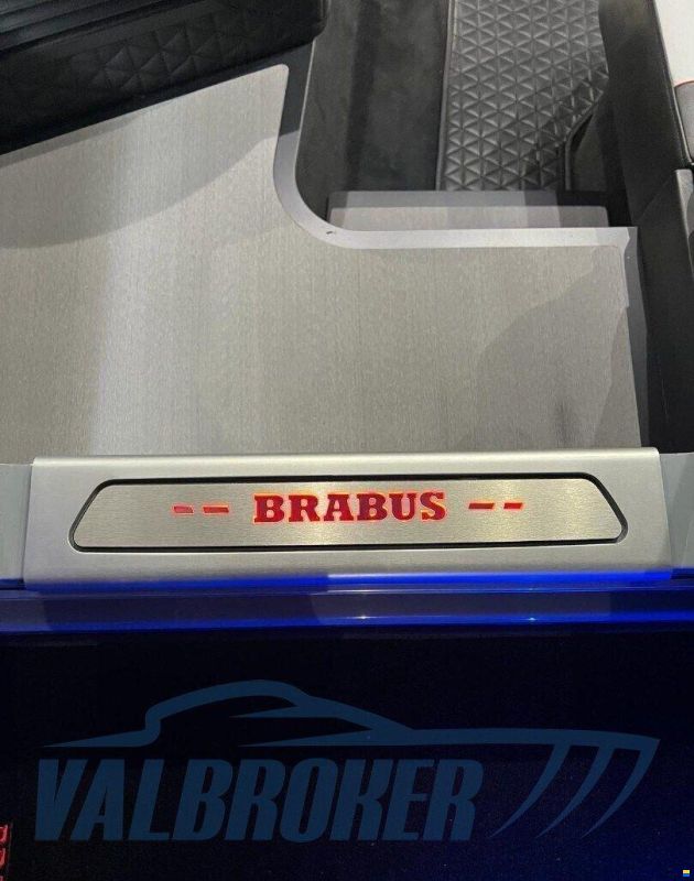 Axopar Brabus 900 Shadow
