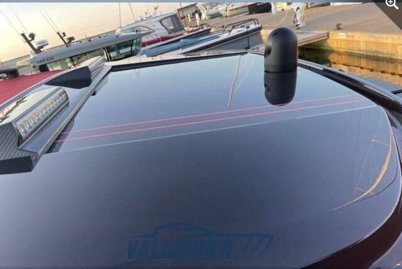 Axopar Brabus 900 Shadow