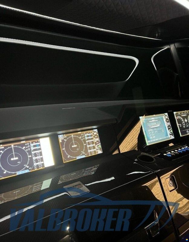 Axopar Brabus 900 Shadow