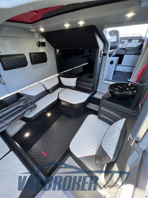 Axopar Brabus 900 Shadow