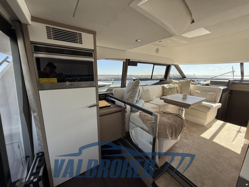 Prestige 460 Fly