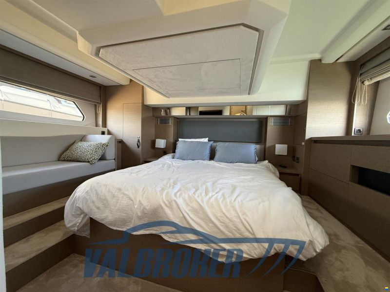 Prestige 460 Fly