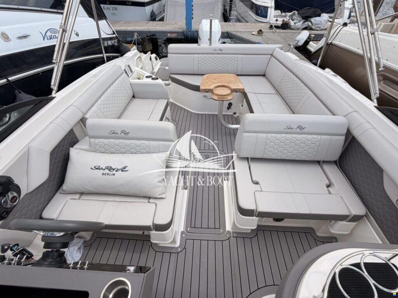 Sea Ray 270 SDX