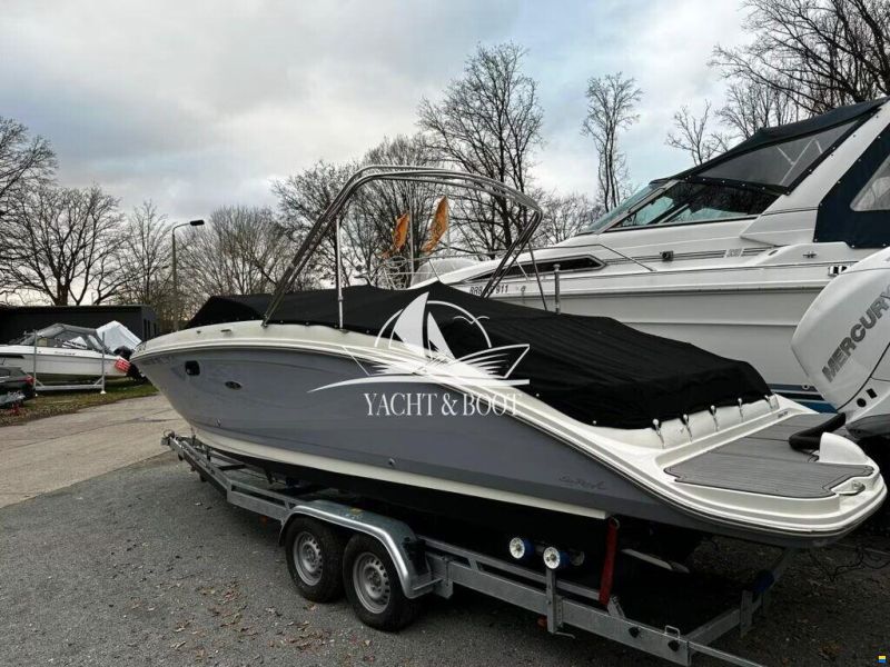 Sea Ray 270 SDX