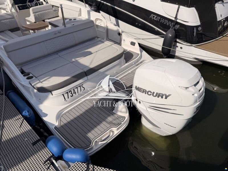 Sea Ray 270 SDX