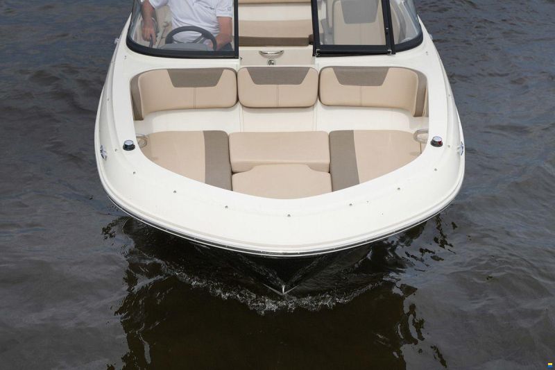 Bayliner VR4
