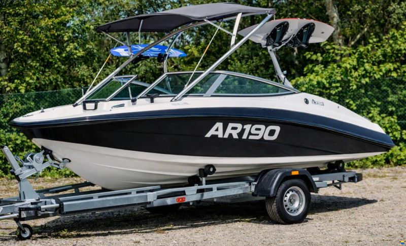 Yamaha AR190