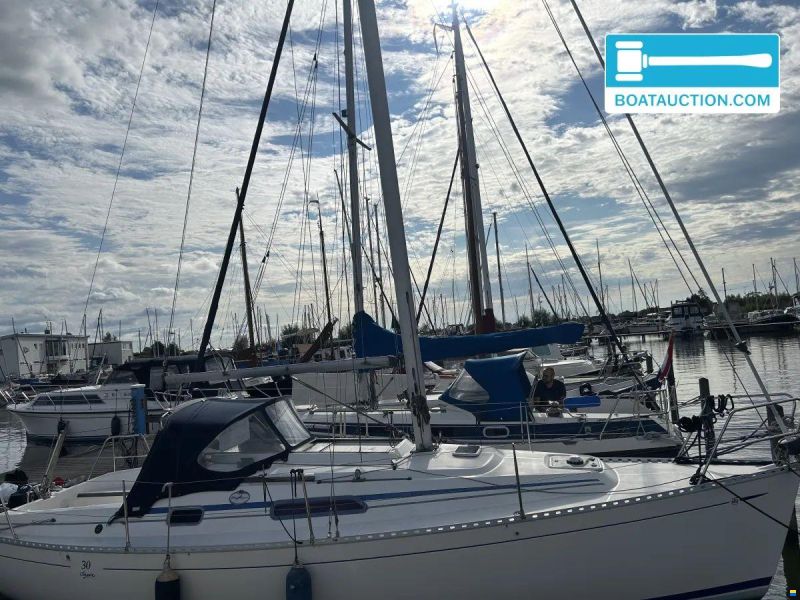 Dufour 30 Classic