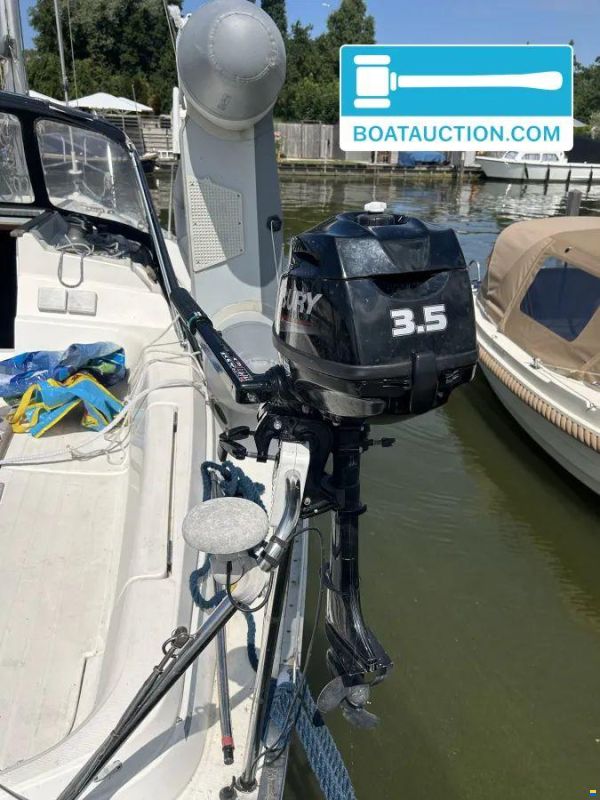 Dufour 30 Classic