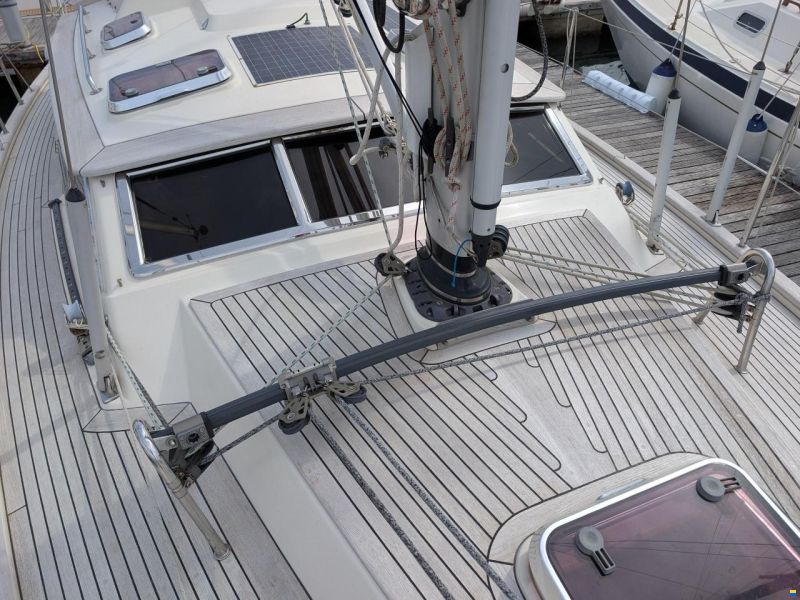 Regina 35