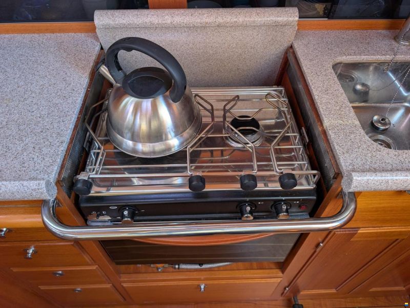 Regina 35