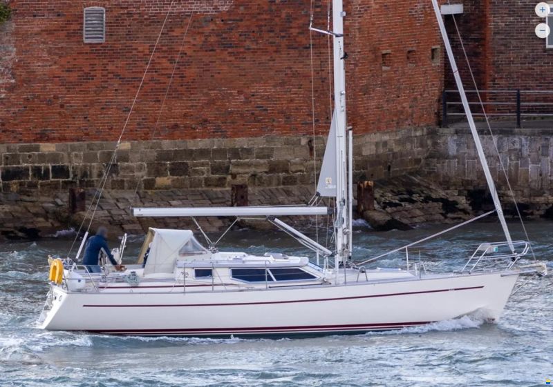 Regina 35