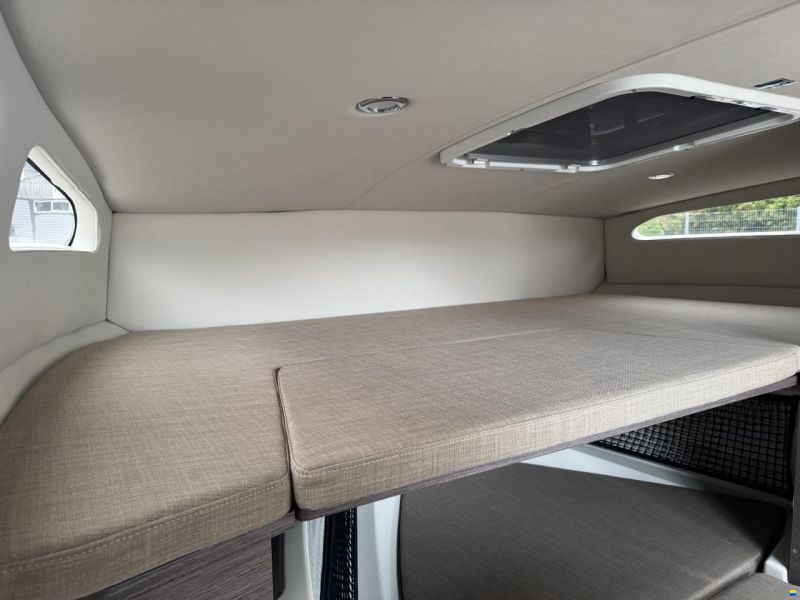 Bayliner VR6 Cuddy med 300 hk Mercruiser-EFI V8 6