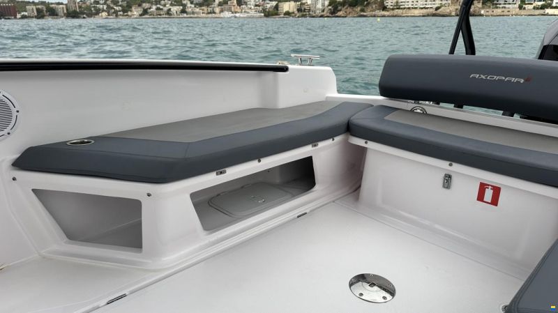 Axopar 25 Cross Top