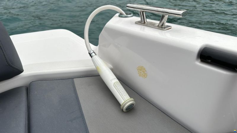 Axopar 25 Cross Top