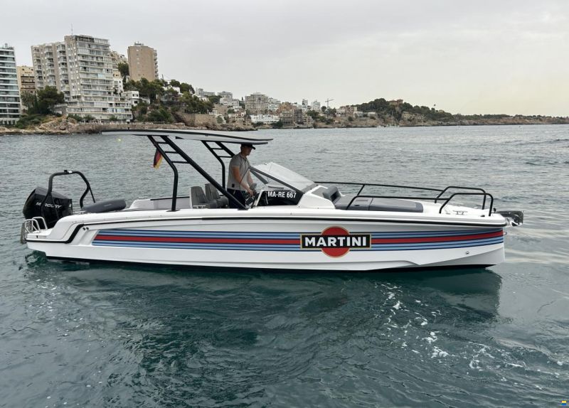 Axopar 25 Cross Top