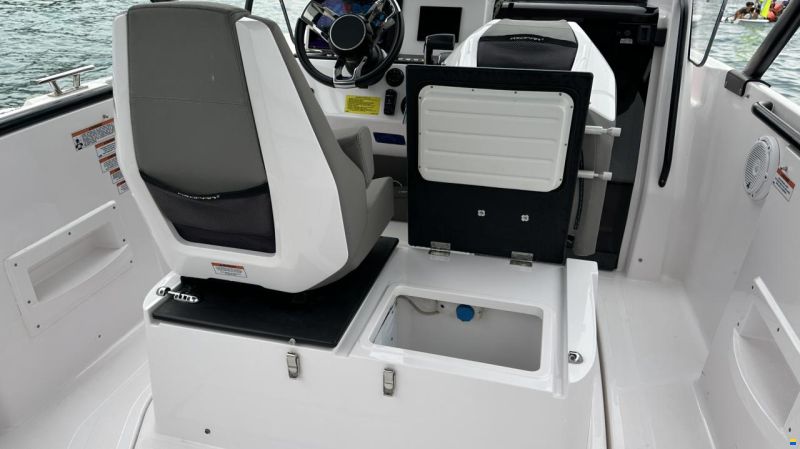 Axopar 25 Cross Top