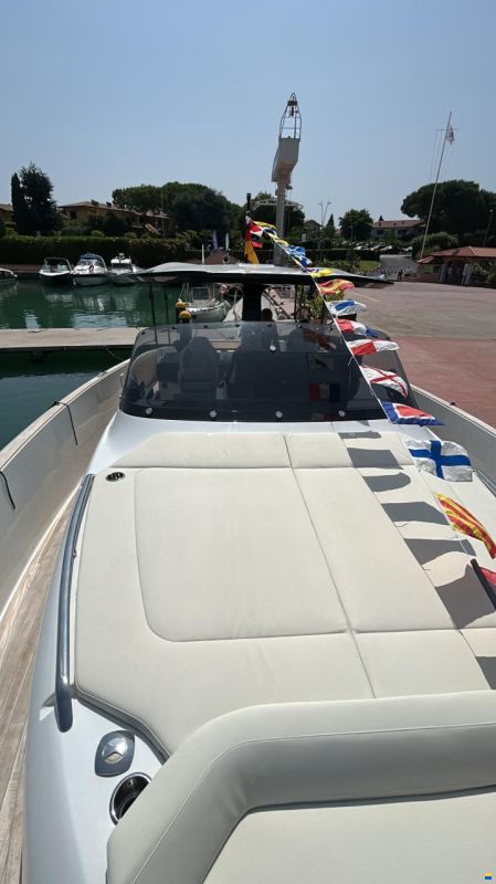 Solaris Power 44 open