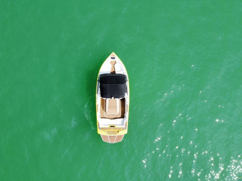 Nautique 200