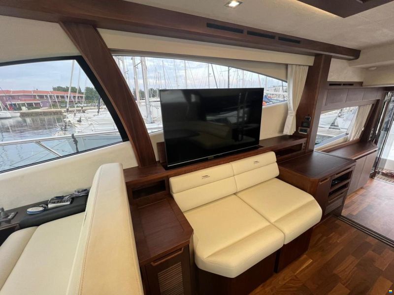 Galeon 460 Fly