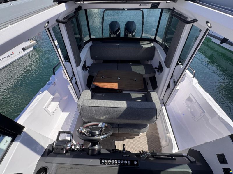 Axopar 29 XC Cross Cabin