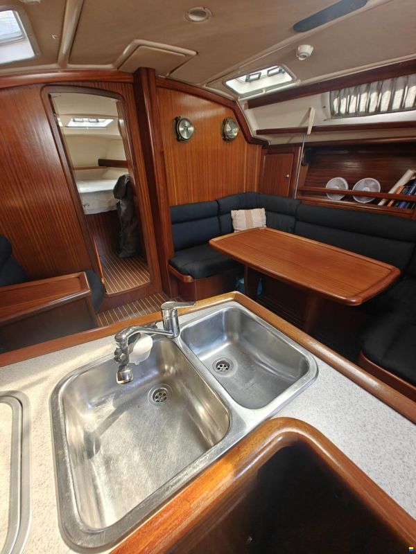 Bavaria 40