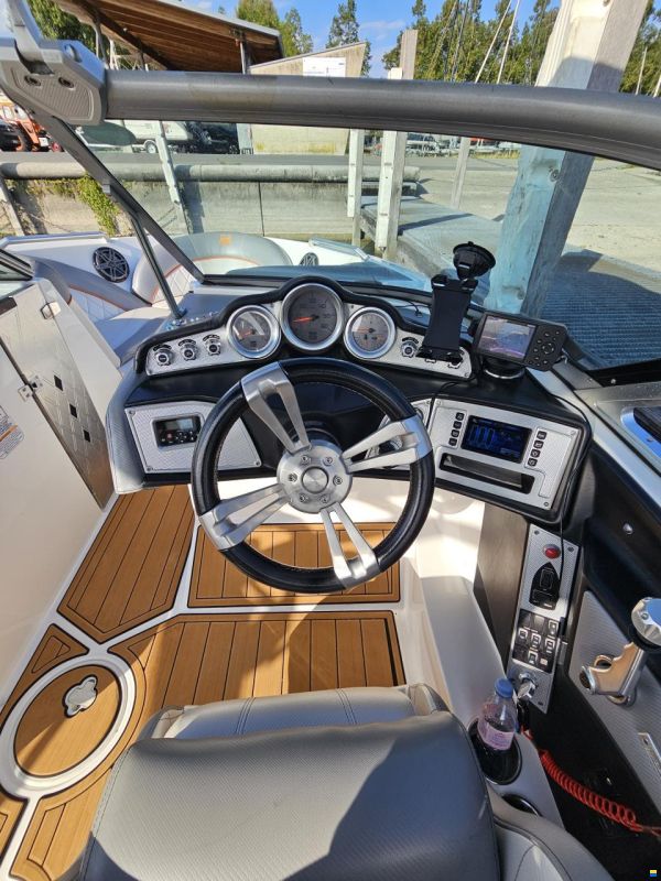 Mastercraft X10