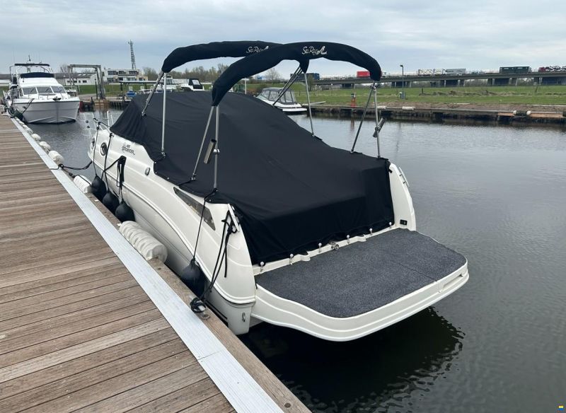 Sea Ray 255 Sundancer