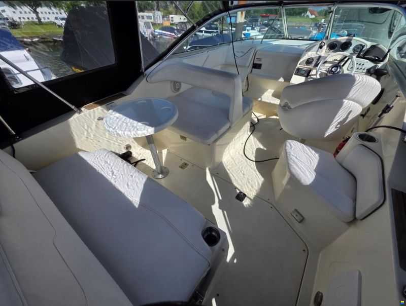Sea Ray 255 Sundancer
