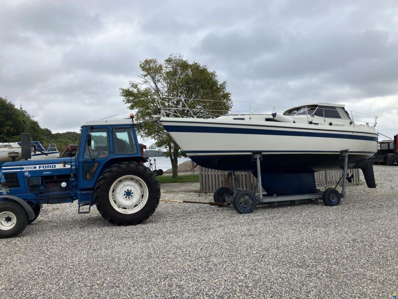 LM 28