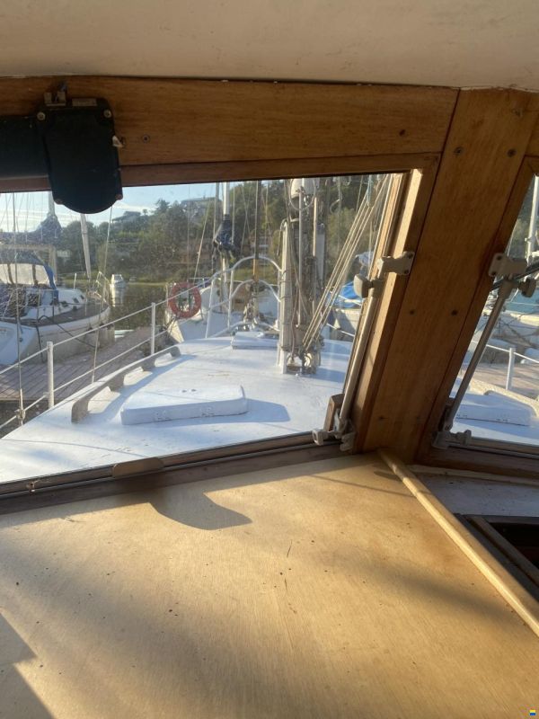 Motorsailer