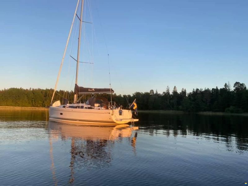 Hanse 348