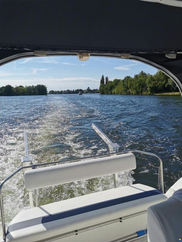 Bayliner 2855 Cierra Sunbridge