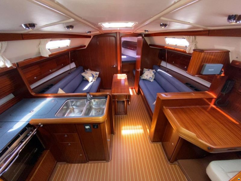 Bavaria 36