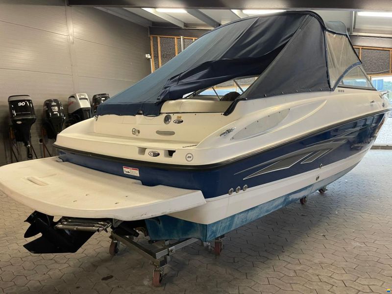 Bayliner 652