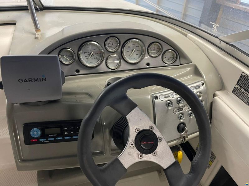 Bayliner 652