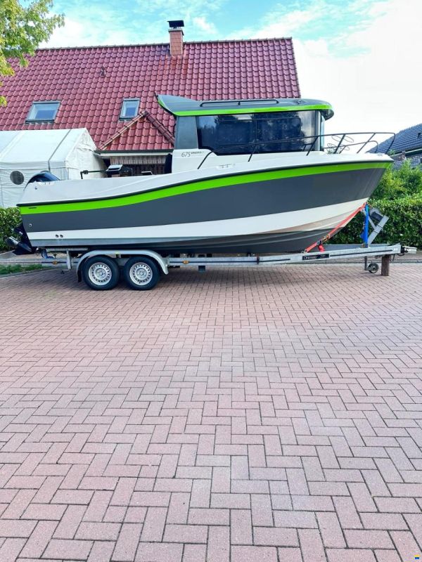 Quicksilver 675 Pilothouse Explorer