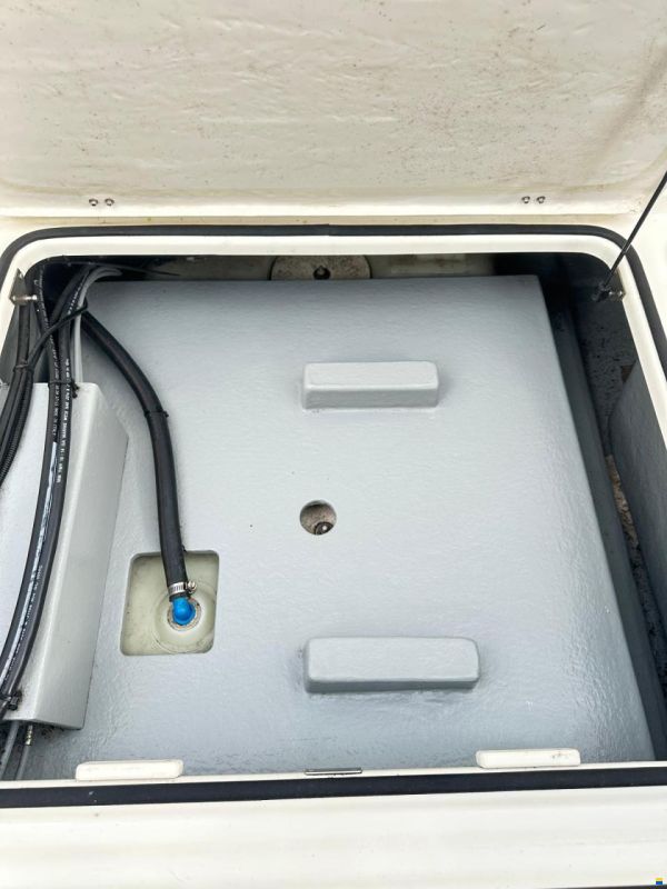 Quicksilver 675 Pilothouse Explorer