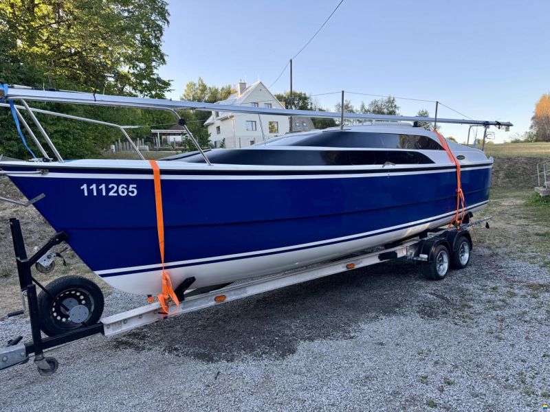 MacGregor 26M